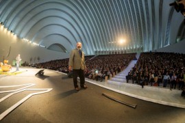AA En Oviedo, durante un encuentro con representantes de Clubes de Lectores, previo a la entrega del Premio Princesa de Asturias de las Letras 2015 1