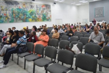 La cita analizó que persiste el modelo patriarcal en las aspiraciones de vida enseñadas a las mujeres desde la infancia. Archivo IPS Cuba