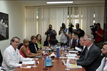La parte cubana aseguró que las negociaciones se han desarrollado “con normalidad y sobre bases de igualdad y respeto mutuo”.