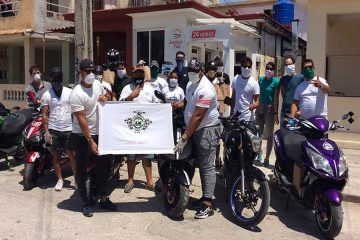 cuba motos eléctricas como transporte para mensajería