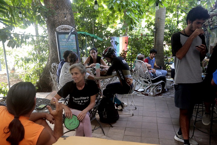 Conner Gorry conversa sobre su proyecto de desarrollo local